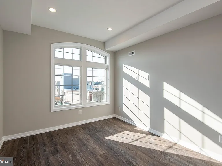 1340 S 13th St #3G — Photo 16