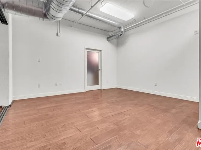 510 S Hewitt St #102 — Photo 11