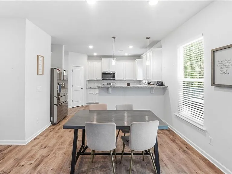 79 Lantana Xing — Photo 12
