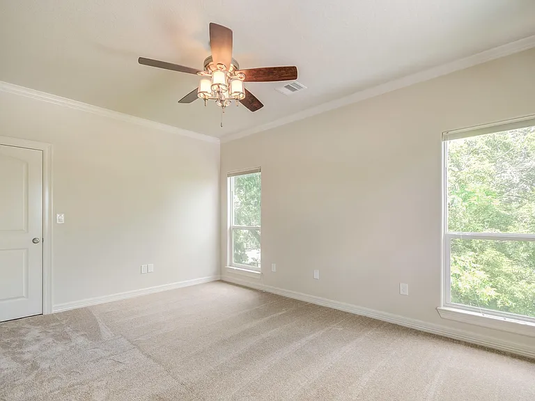 1009 Bryan Ave — Photo 22