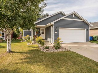 717 Sun Valley St, Brookings, SD 57006