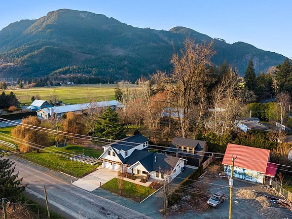 2nd image of 6341 McCallum Rd