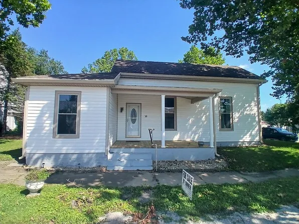 16 E Church St, New Vienna, OH 45159