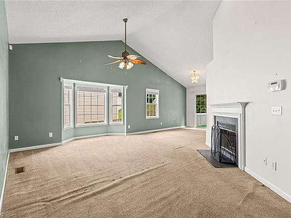 5th image of 4712 Tuliptree Dr