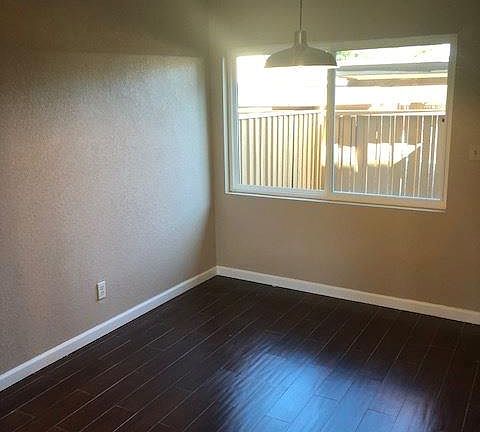 2nd image of 1955 Trawood Dr APT 5
