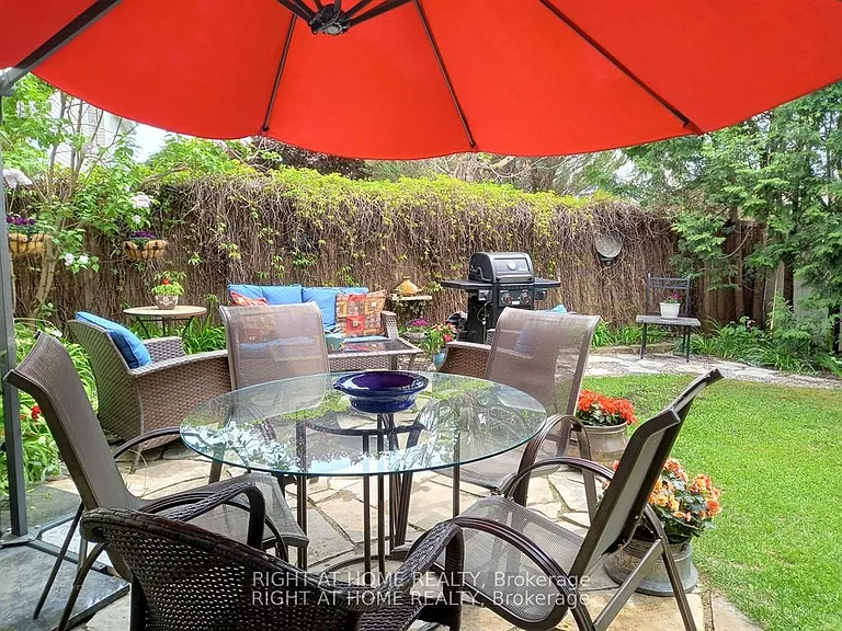 142 Windhurst Dr — Photo 31
