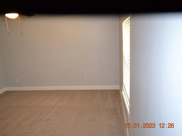 2053 Harcourt Pl — Photo 8