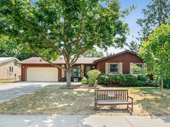 2601 Muir Field Rd, Madison, WI 53719