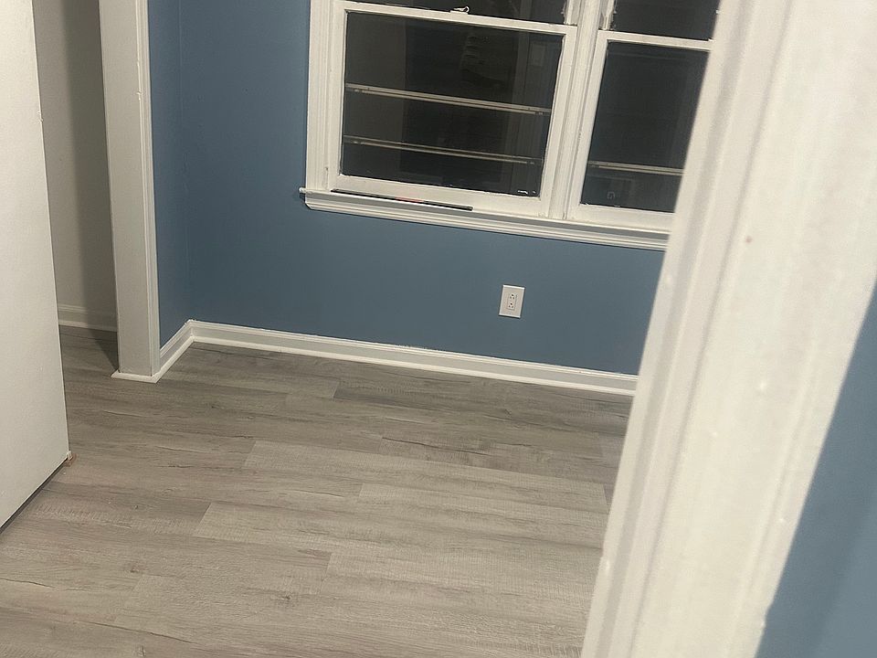 1st image of 154 Fairmount Ave