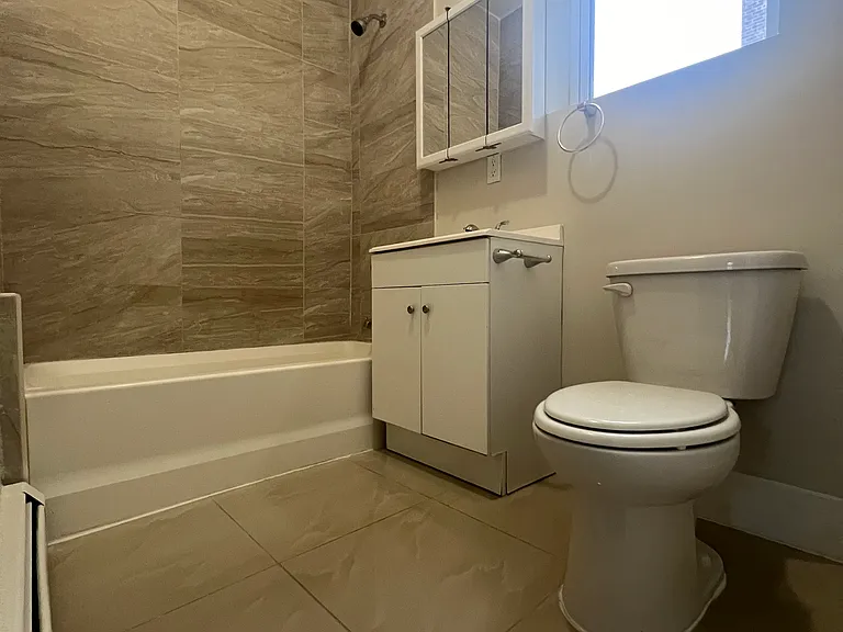 901 Bergen St #1A — Photo 10