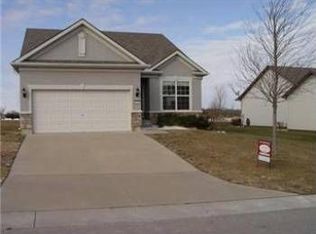 1416 SW Sapperton Rd, Lees Summit, MO 64082