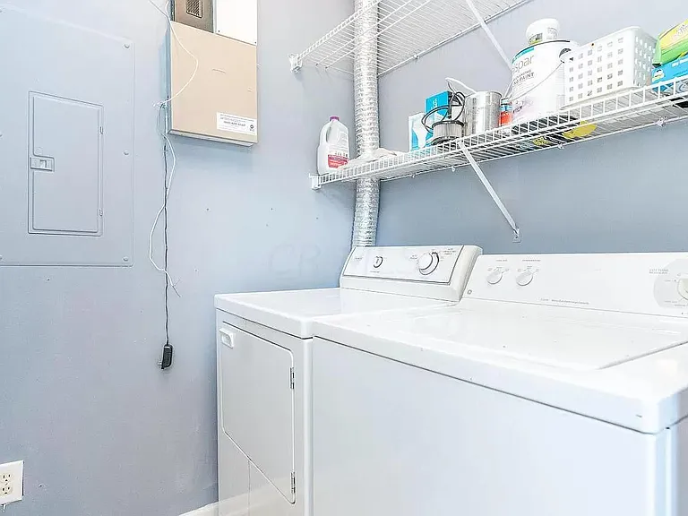 6063 Craughwell Ln — Photo 4