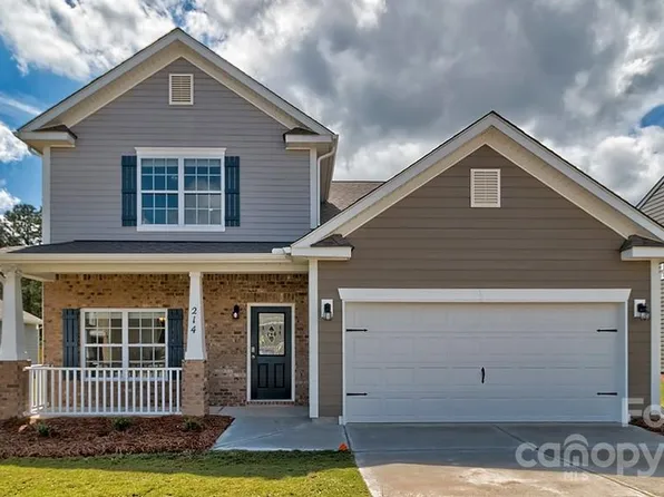 203 Ridgeview Ln, Mars Hill, NC 28754