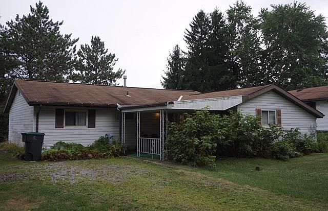 1st image of 107 Queenswood Dr