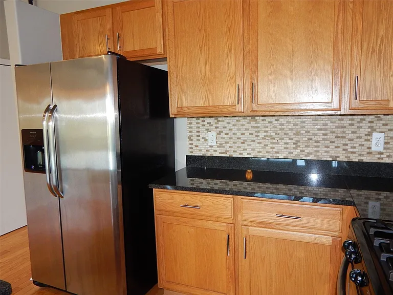 101 Curry Ave #306 — Photo 32