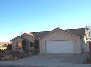 382 E 130 S, Ivins, UT 84738