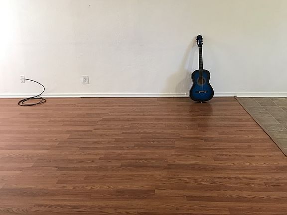 3rd image of 5407 Roberts St