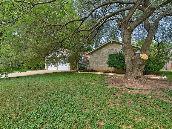 2nd image of 13218 Villa Park Dr