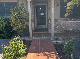 605 Geer Ct APT 4, Modesto, CA 95354