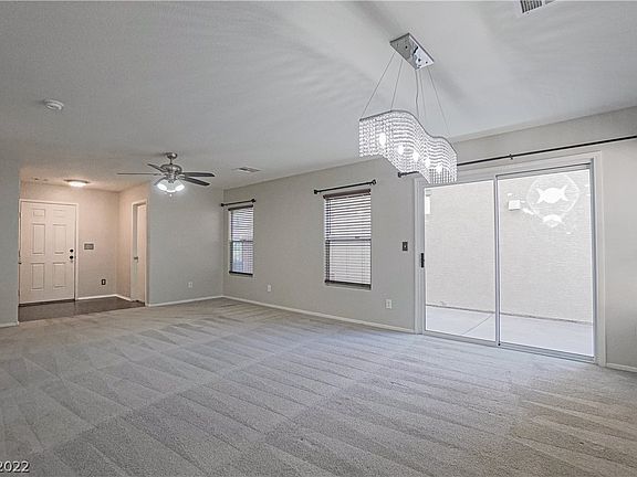 4th image of 549 Shewsbury Ave
