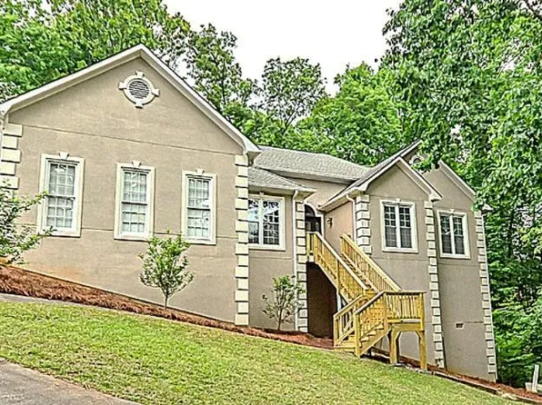 114 Due West St, Dallas, GA 30157