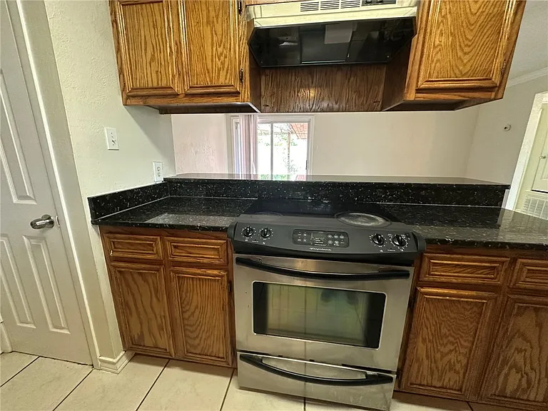 111 Driftwood Dr — Photo 9