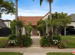 229 N Plymouth Blvd, Los Angeles, CA 90004
