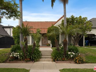 229 N Plymouth Blvd, Los Angeles, CA, 90004