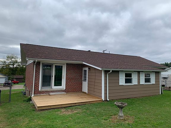 2nd image of 522 Summerlee Ave
