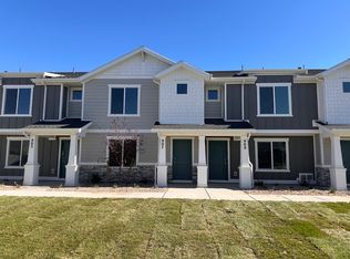 907 E Sea Horse Ct, Saratoga Springs, UT 84045