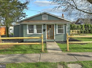 214 E Willow St, Elizabethtown, PA