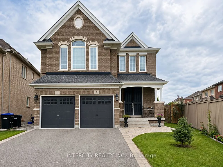 7 Empire Dr #BASEMENT — Photo 1