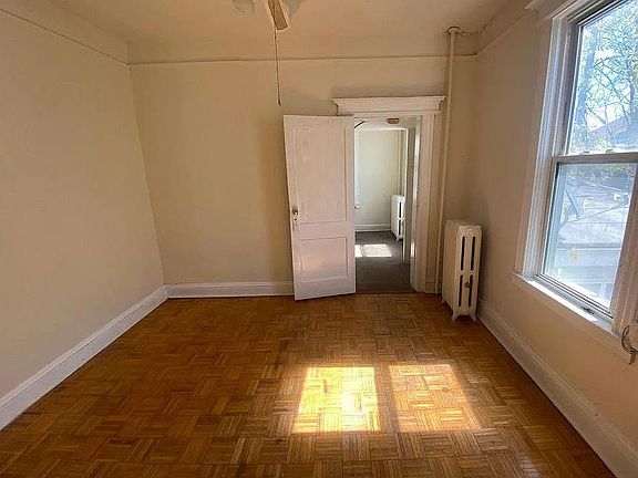 4th image of 13 Hull Ave