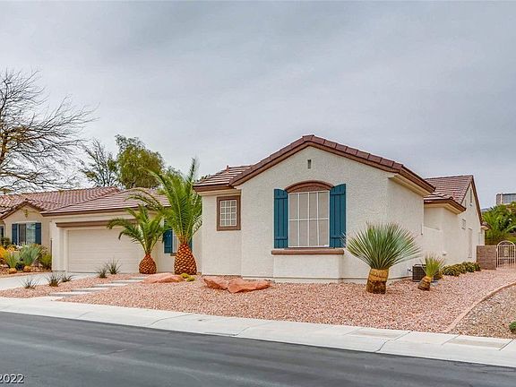 2nd image of 2330 Desert Fox Dr
