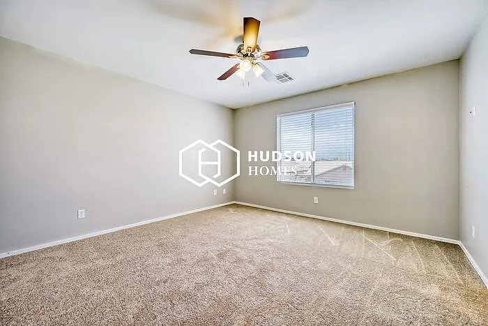 5638 S 10th Dr — Photo 13