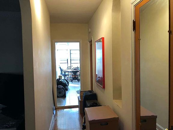 4th image of 32-44 43rd St #1