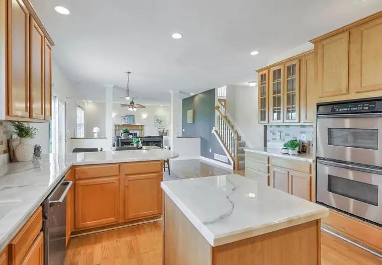 1056 Winding Creek Ln — Photo 1