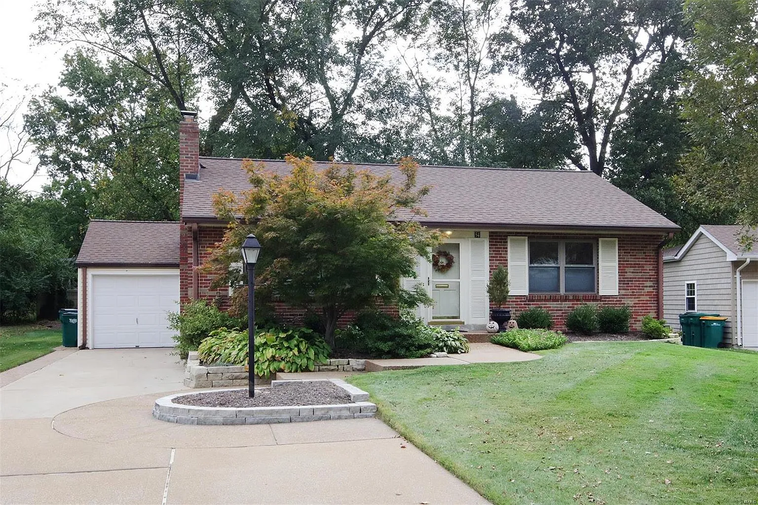 54 W Drake Ave photo 1