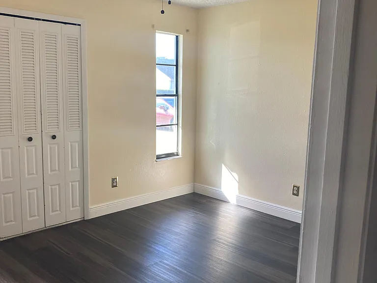 4904 Granada Blvd — Photo 25