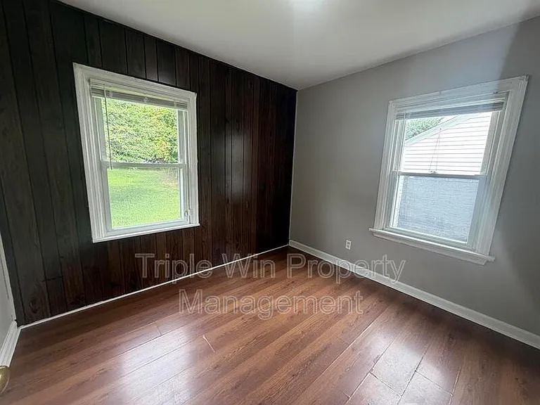 1145 Patterson Rd — Photo 10