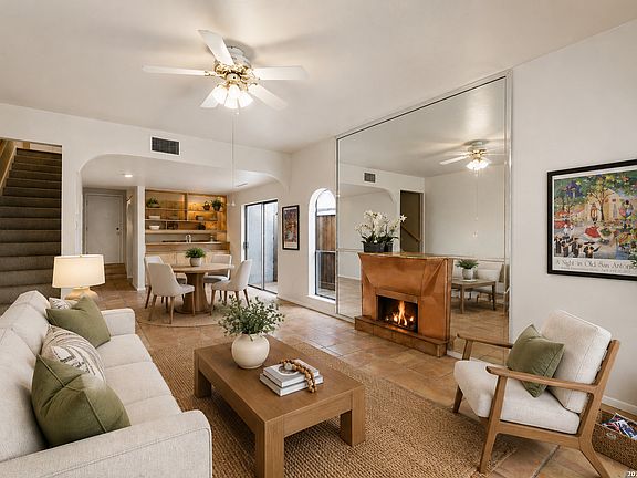 3rd image of 409 CIRCLE ST #409