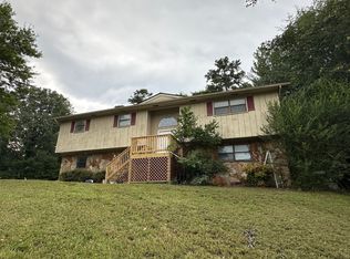 1427 Coffelt Rd, Hixson, TN 37343