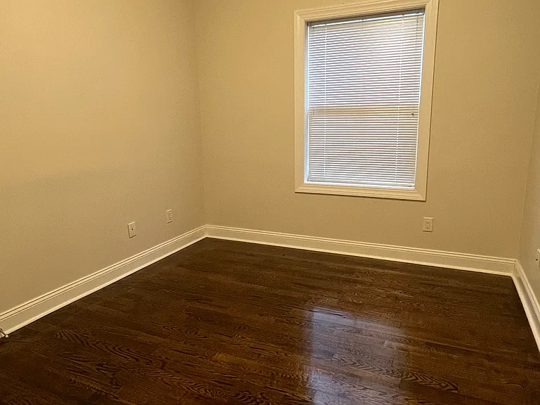 743 Park Ave #201 — Photo 5