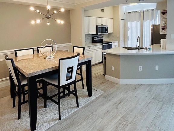 2nd image of 2046 Alta Meadows Ln APT 1909