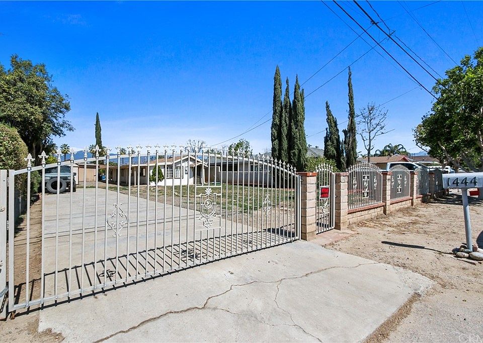 1444 Hardt St, San Bernardino, CA 92408 Zillow