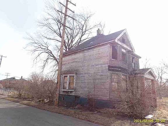 5570 Townsend