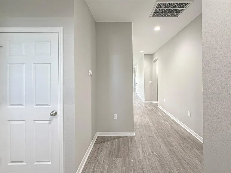 3376 Cup Dr — Photo 21