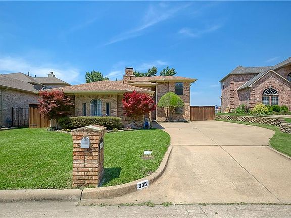 4th image of 305 Harbor Landing Dr
