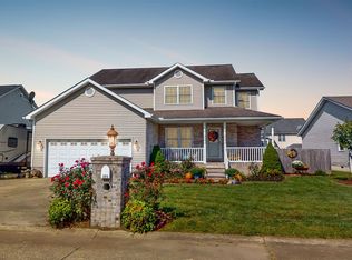 323 Pebble Creek Dr, Fraziers Bottom, WV 25082