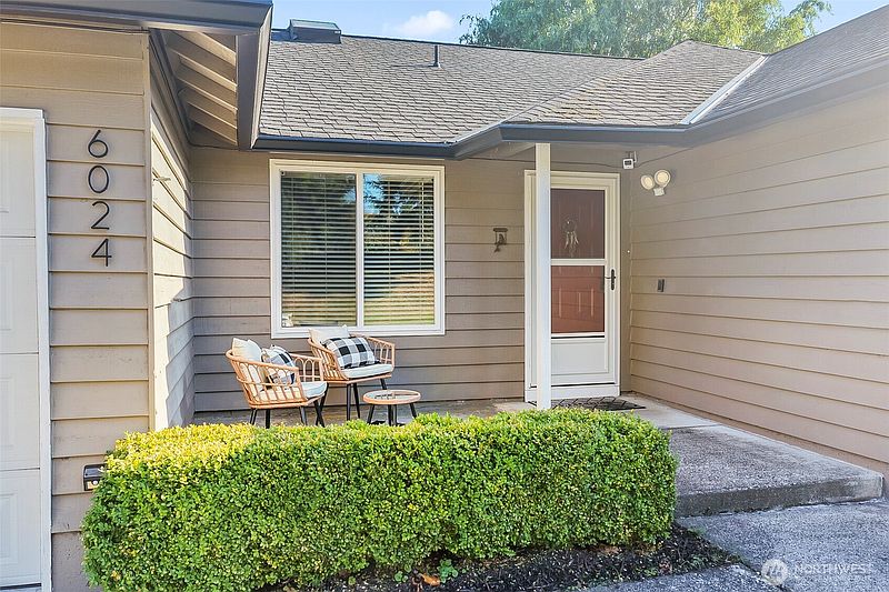 3rd image of 6024 145th Street SE
